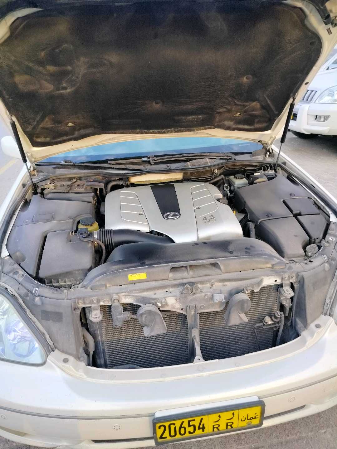 Car Image 2004 LEXUS LS 430