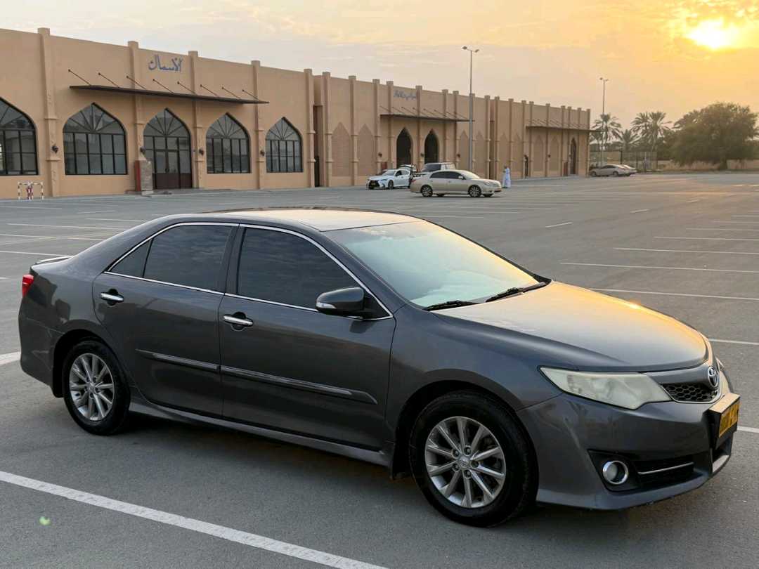 Car Image 2012 TOYOTA CAMRY GLX