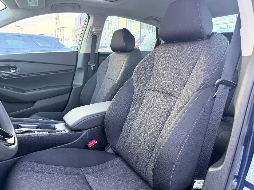 Car Image 2024 HONDA ACCORD EX