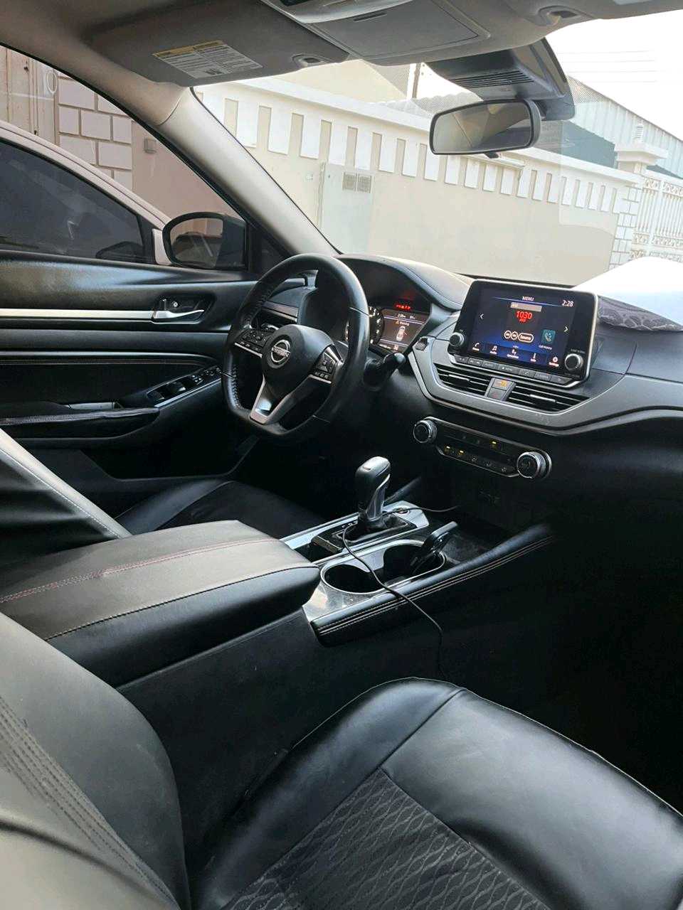 Car Image 2023 NISSAN ALTIMA SR
