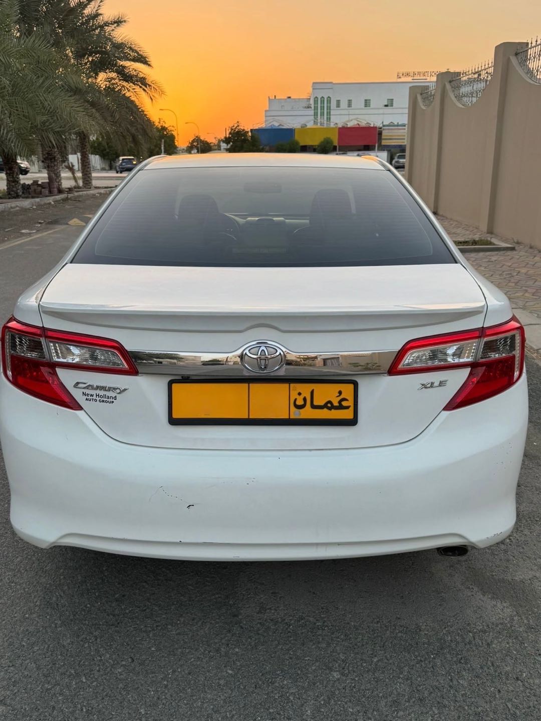Car Image 2014 TOYOTA CAMRY XLE