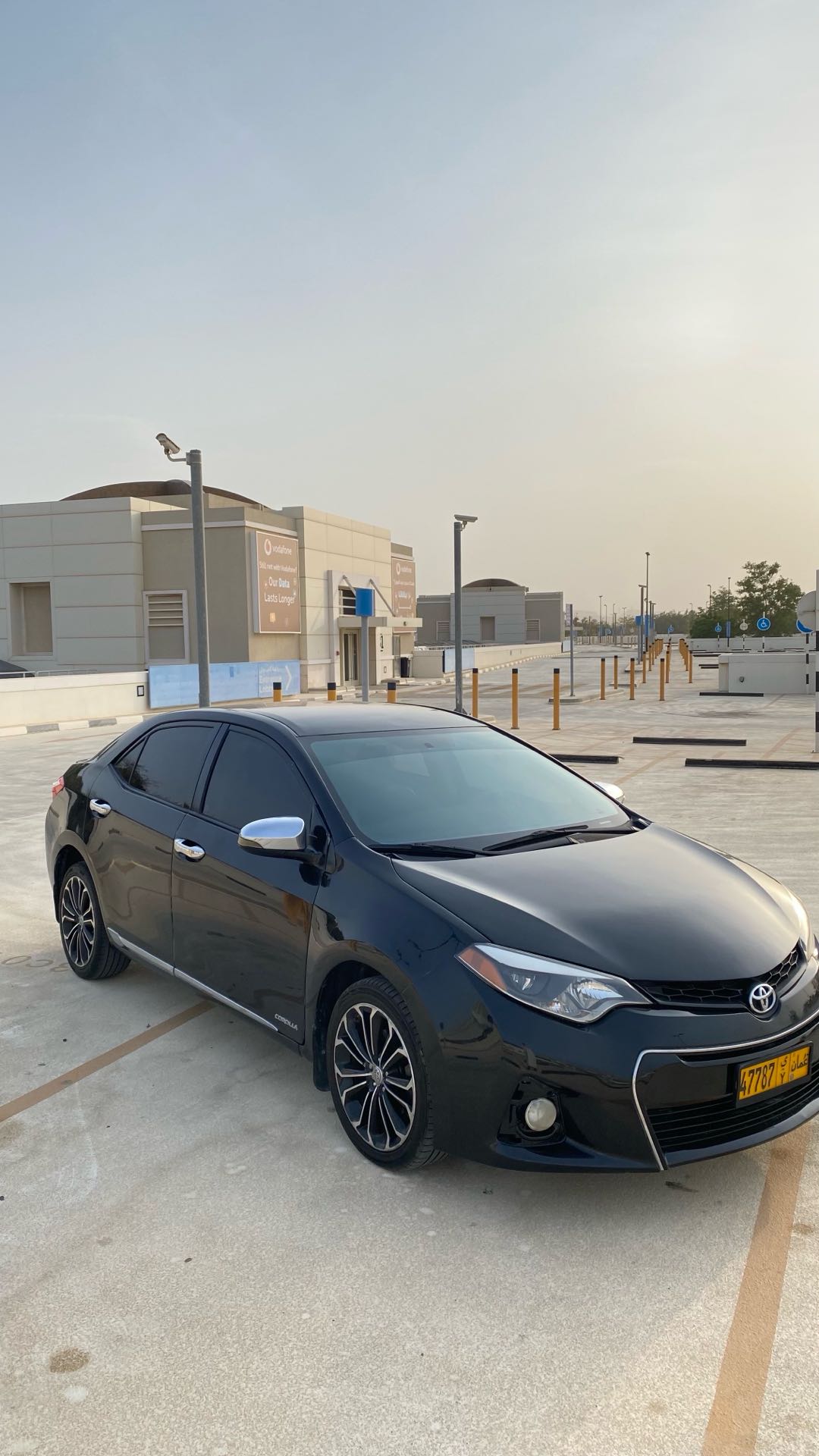 Car Image 2015 TOYOTA COROLLA S