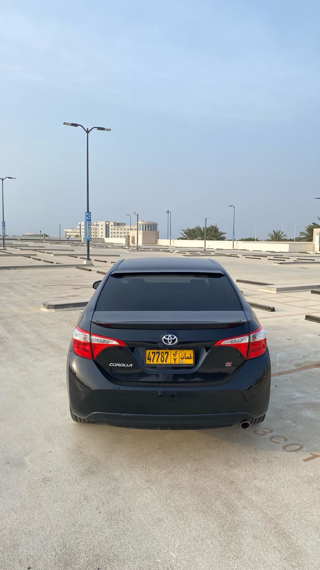 Car Image 2015 TOYOTA COROLLA S