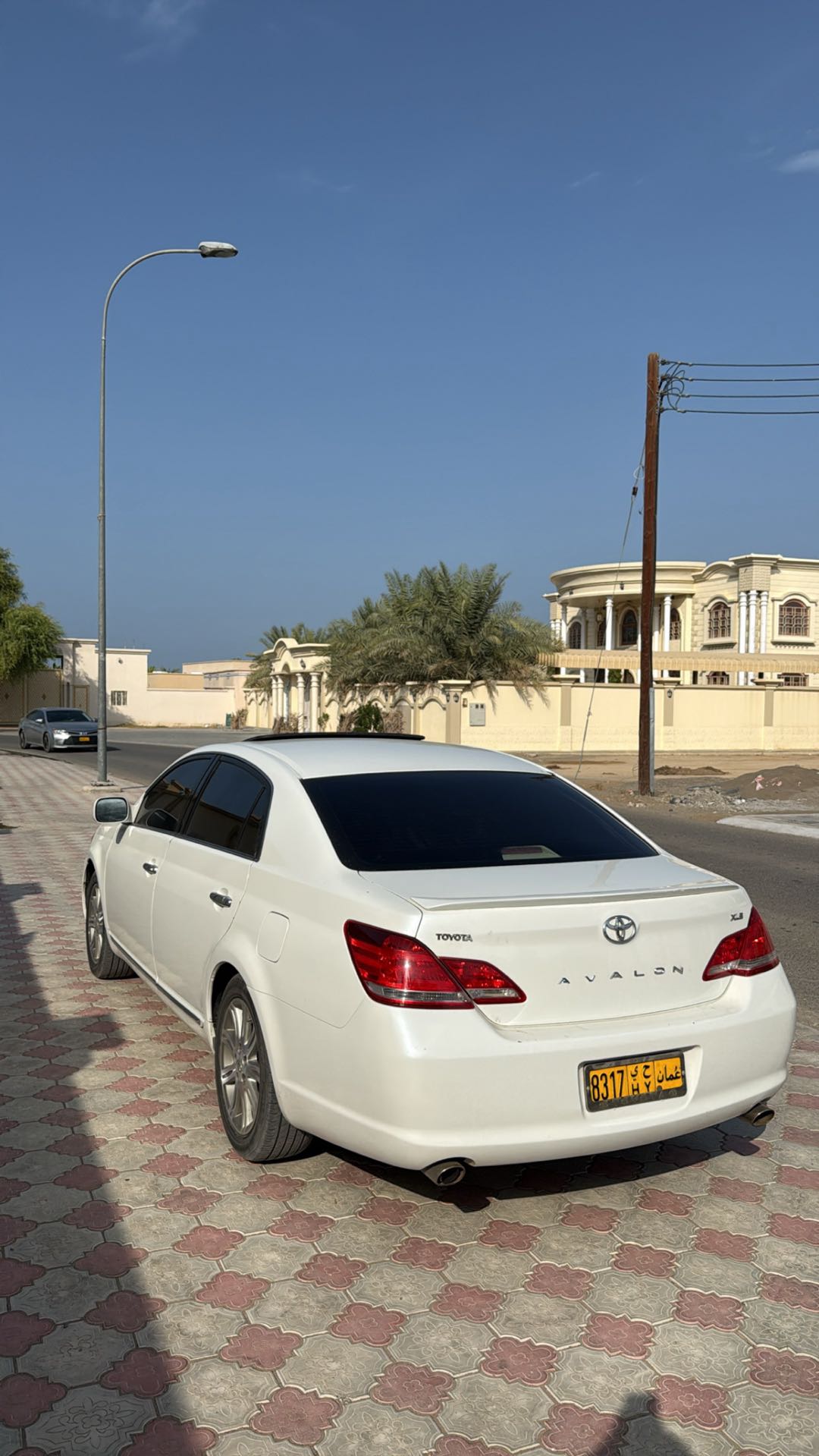 Car Image 2006 TOYOTA AVALON XLE