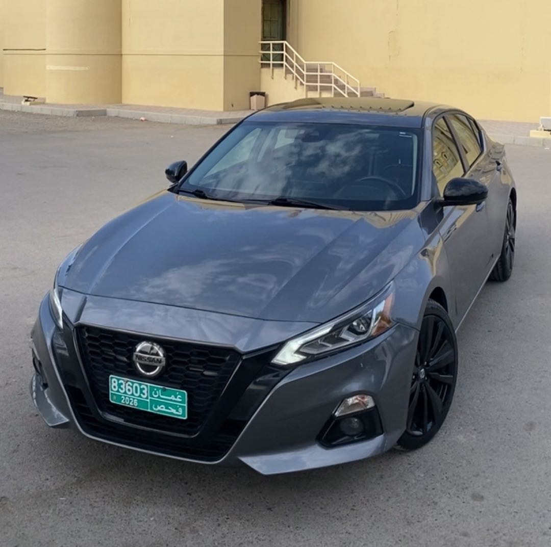 نيسان التيما SR 2022