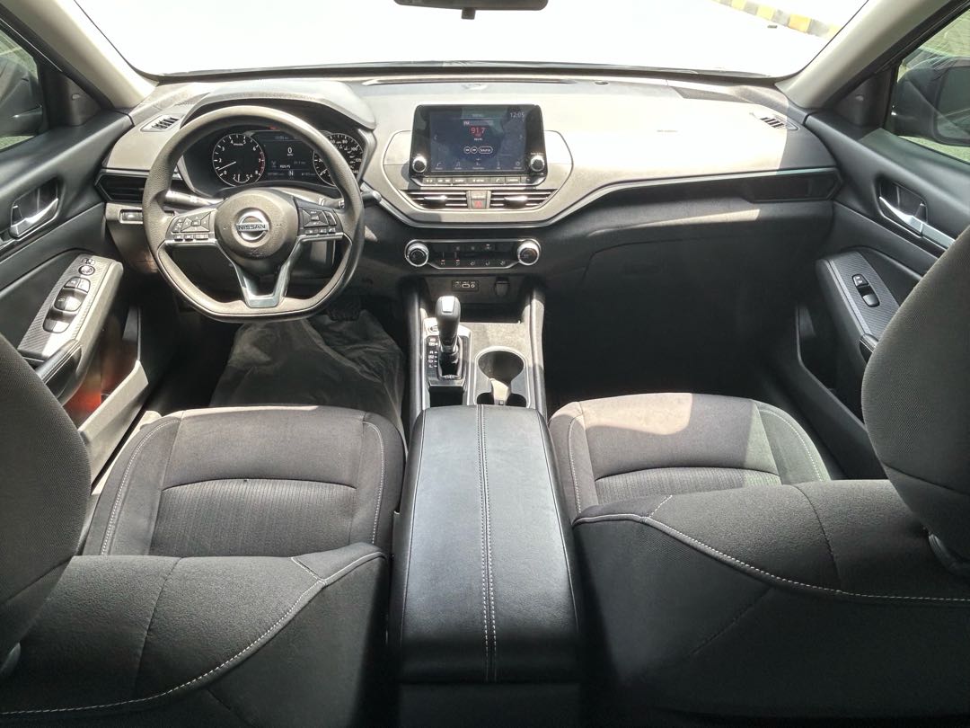 Car Image 2022 NISSAN ALTIMA SV