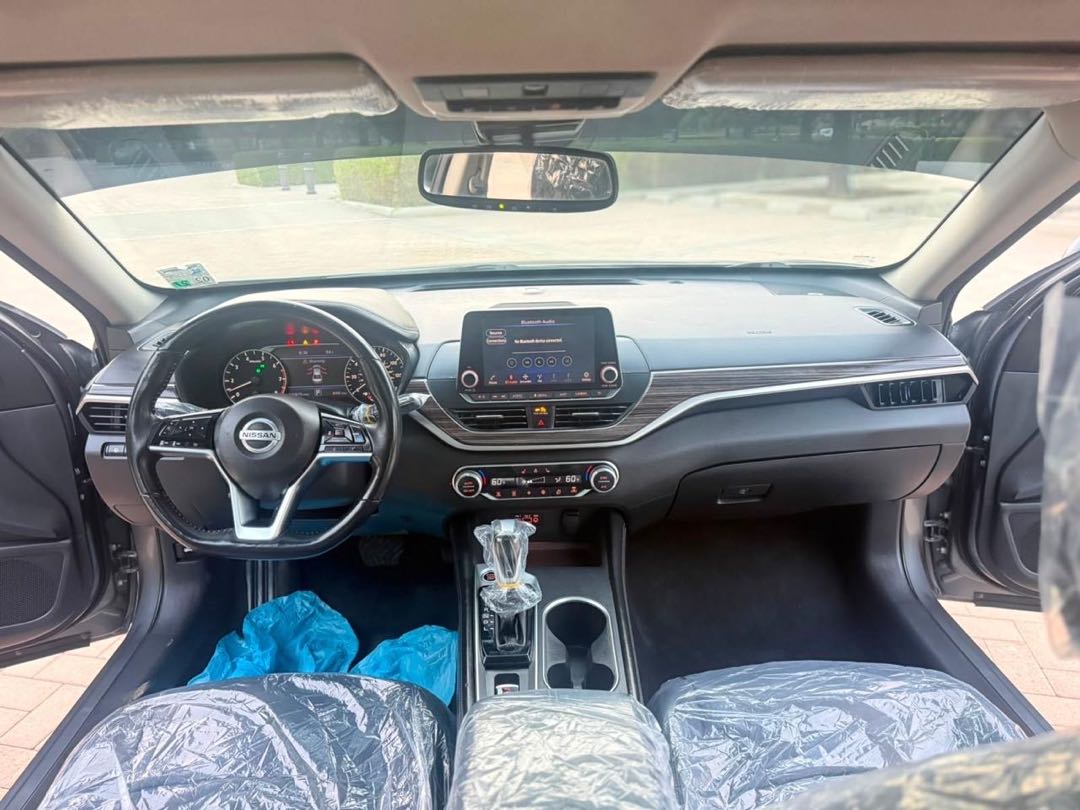 Car Image 2019 NISSAN ALTIMA SL