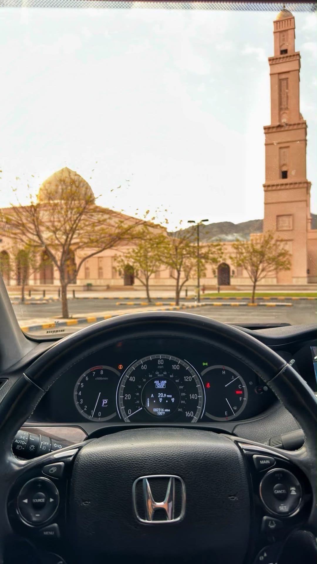 Car Image 2017 HONDA ACCORD TOURING