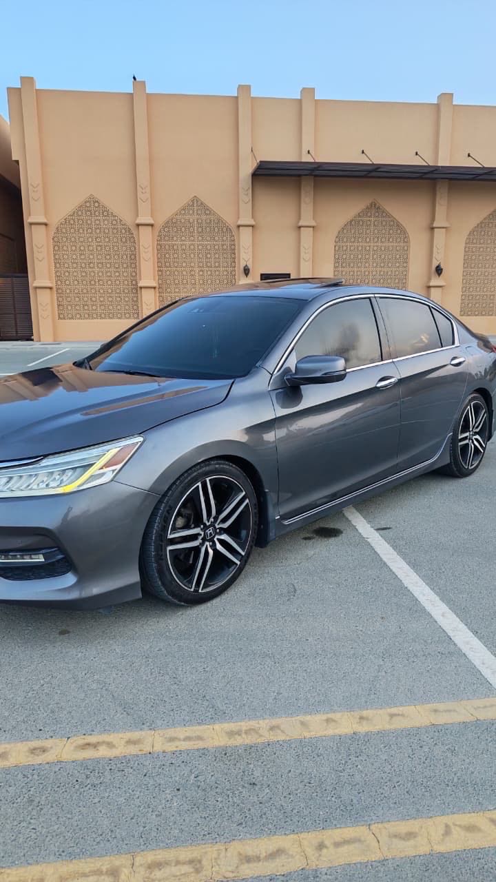Car Image 2016 HONDA ACCORD TOURING