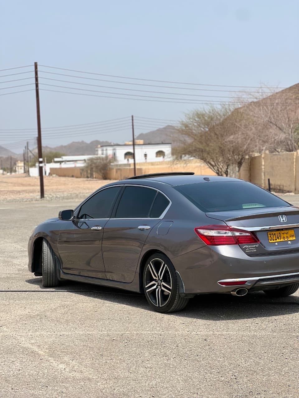 Car Image 2016 HONDA ACCORD TOURING