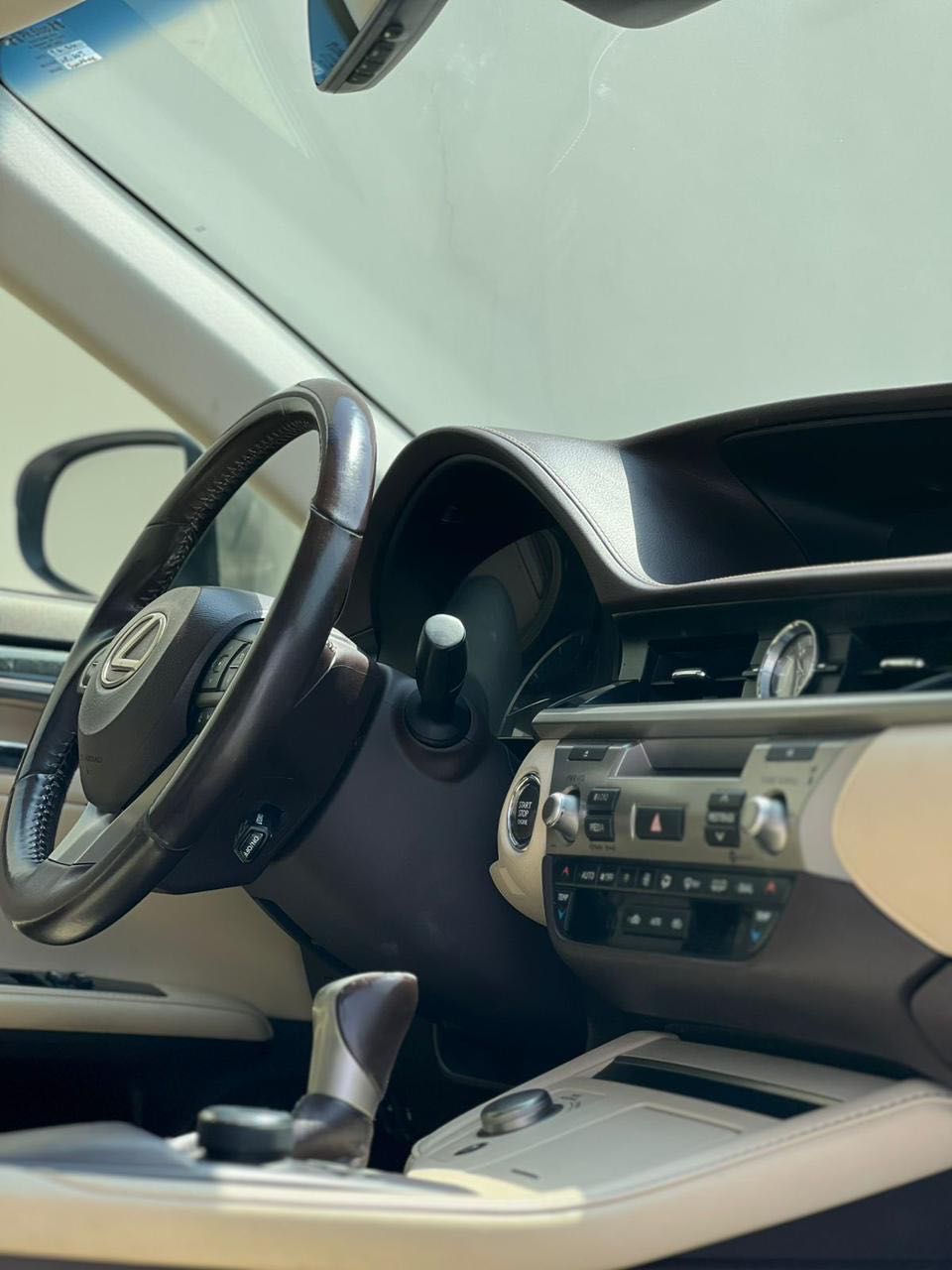 Car Image 2017 LEXUS ES 350