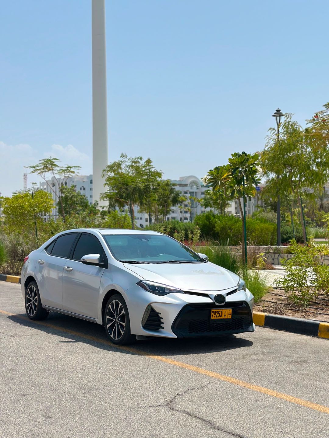 Car Image 2017 TOYOTA COROLLA XSE