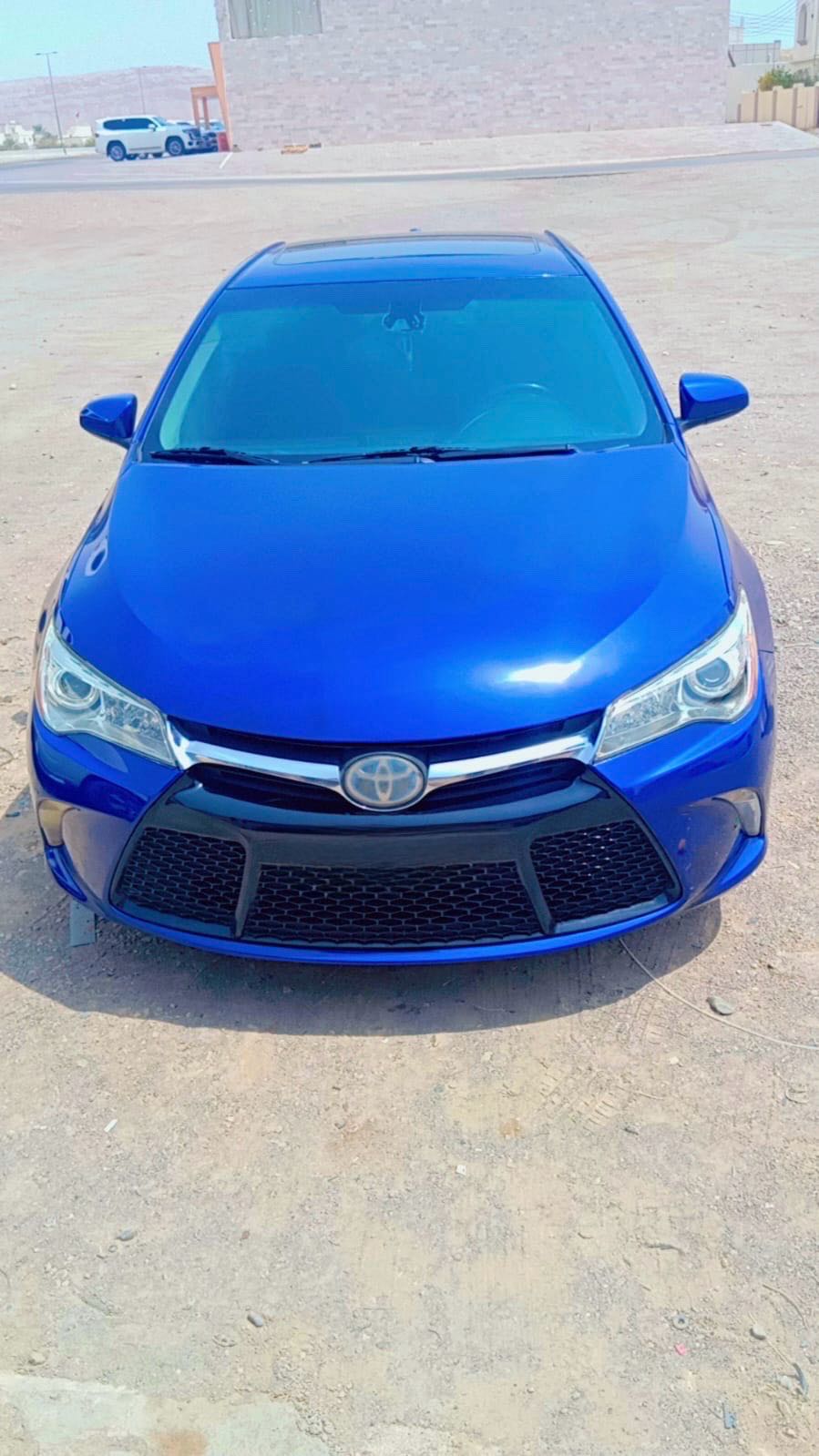 Car Image 2015 TOYOTA CAMRY XSE