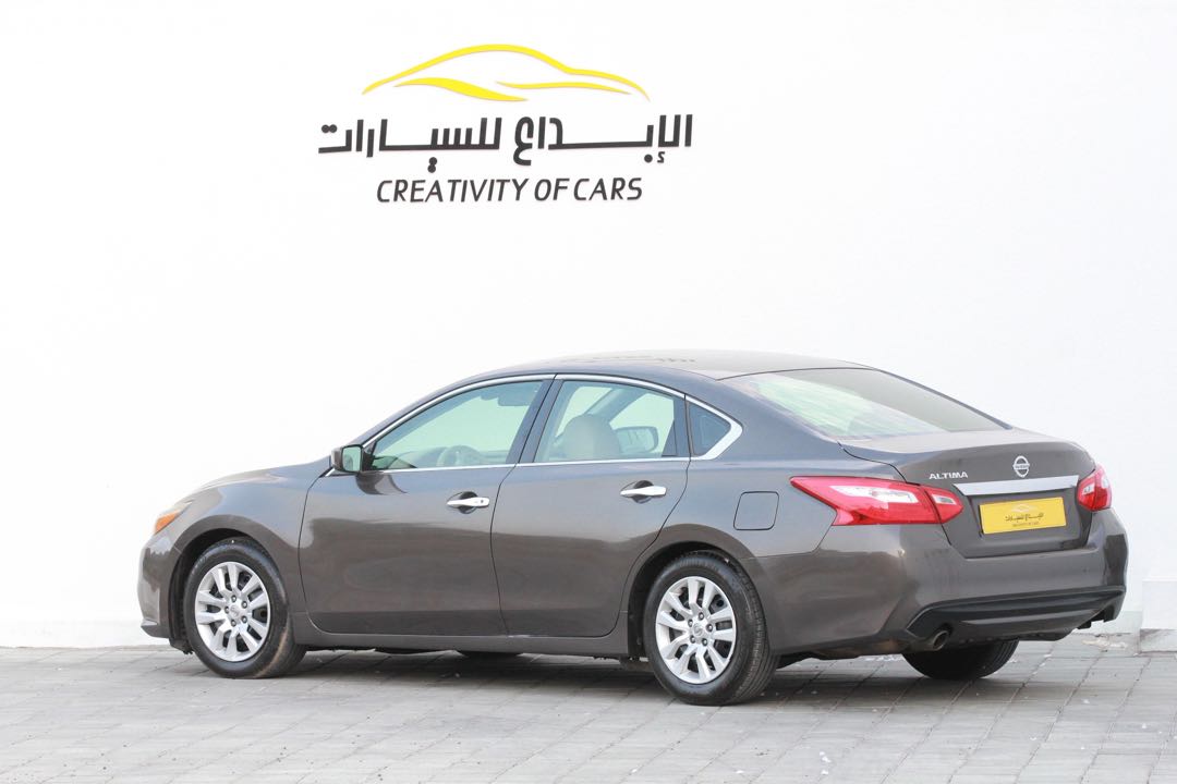 Car Image 2016 NISSAN ALTIMA S