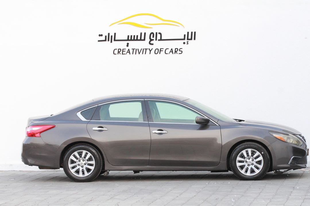Car Image 2016 NISSAN ALTIMA S
