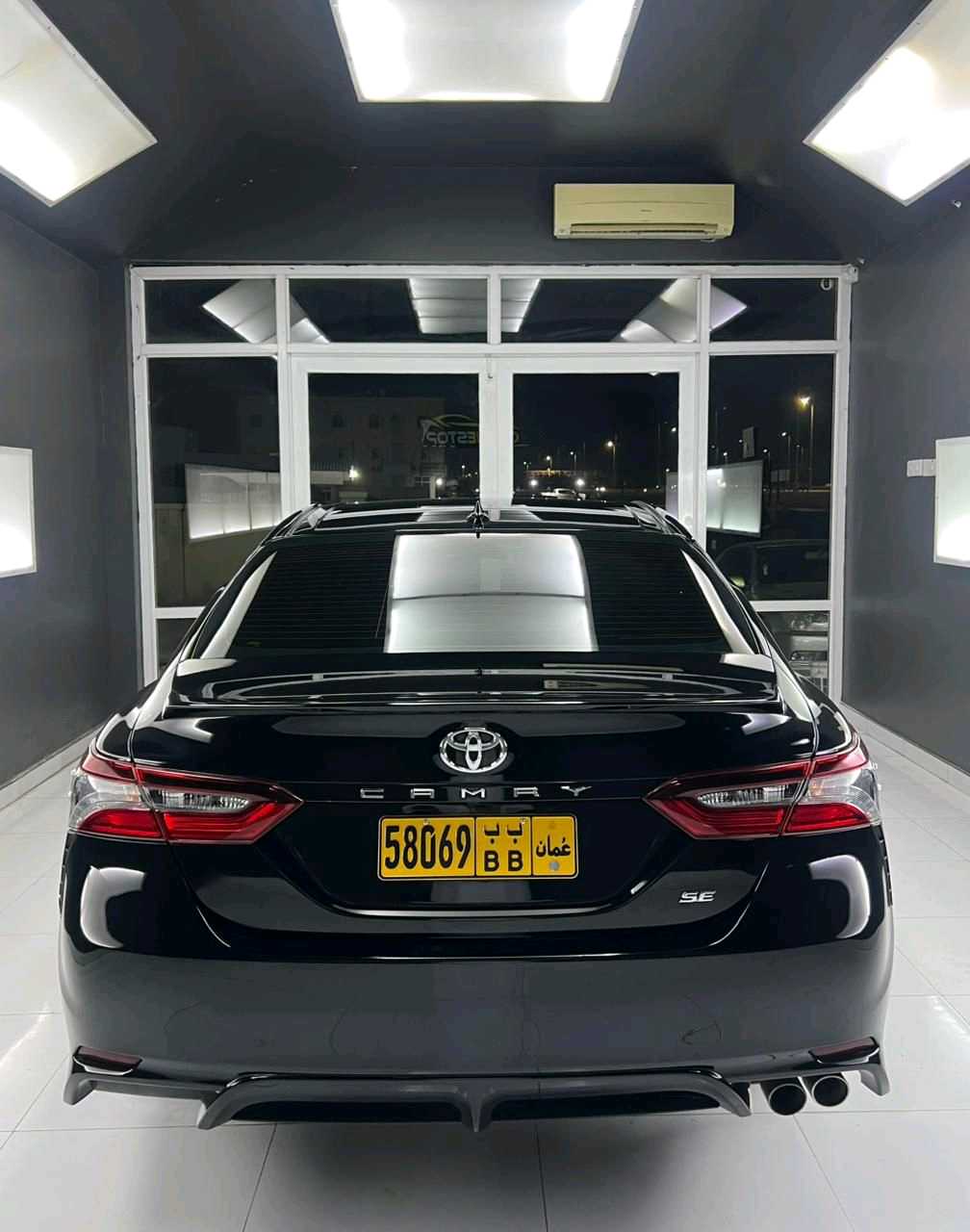 Car Image 2021 TOYOTA CAMRY SE