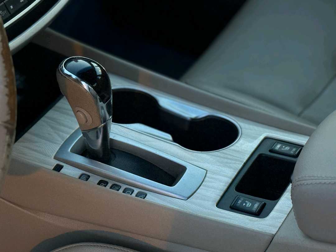 Car Image 2018 NISSAN ALTIMA SL