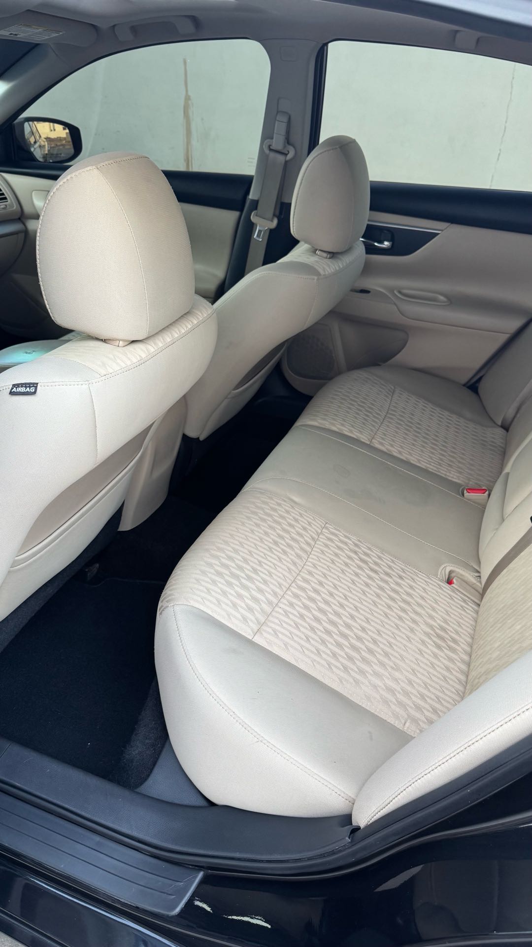 Car Image 2017 NISSAN ALTIMA SV