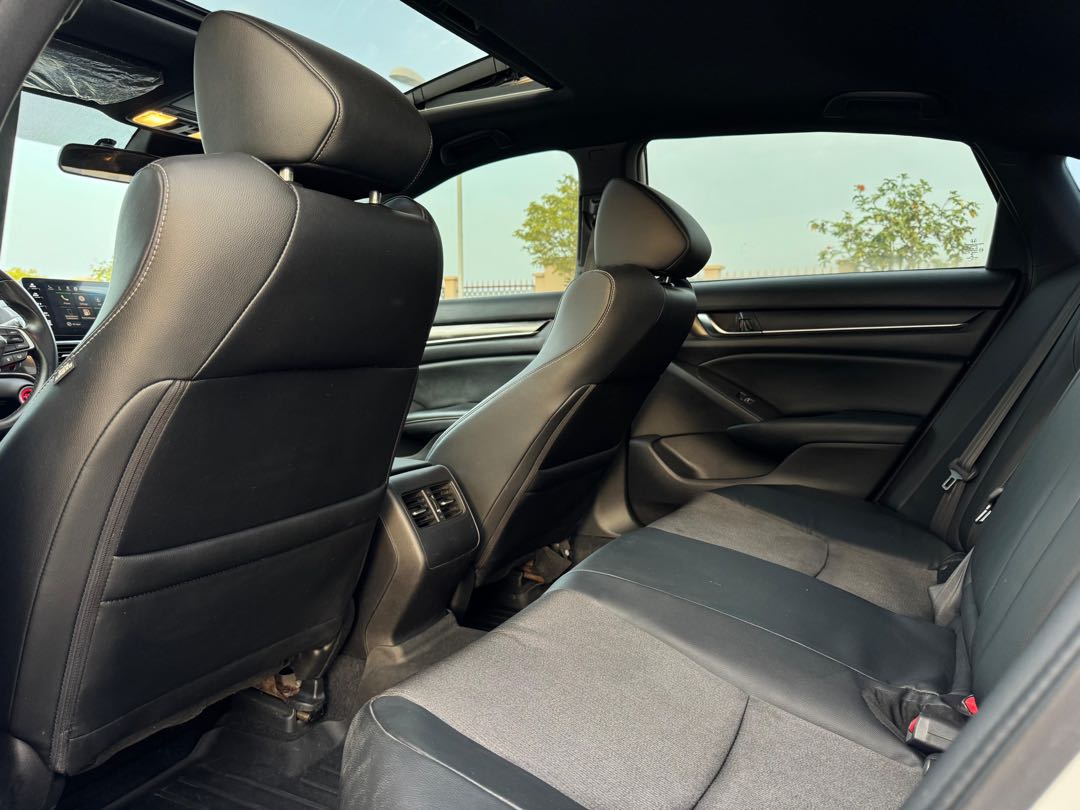 Car Image 2018 HONDA ACCORD SPORT
