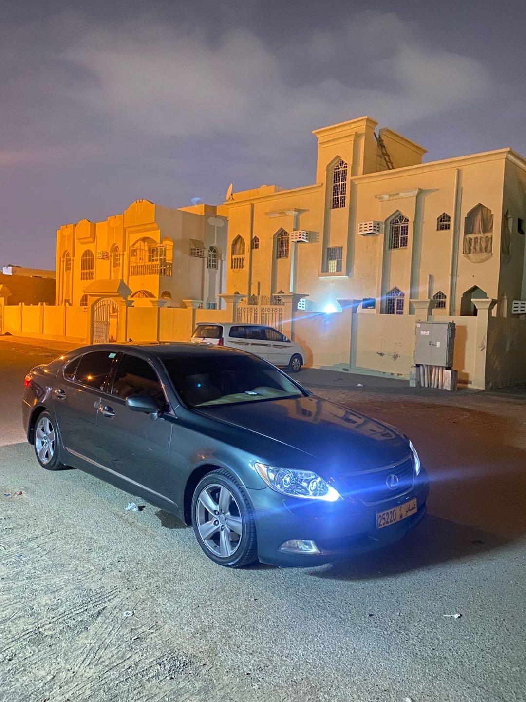 Car Image 2007 LEXUS LS 460