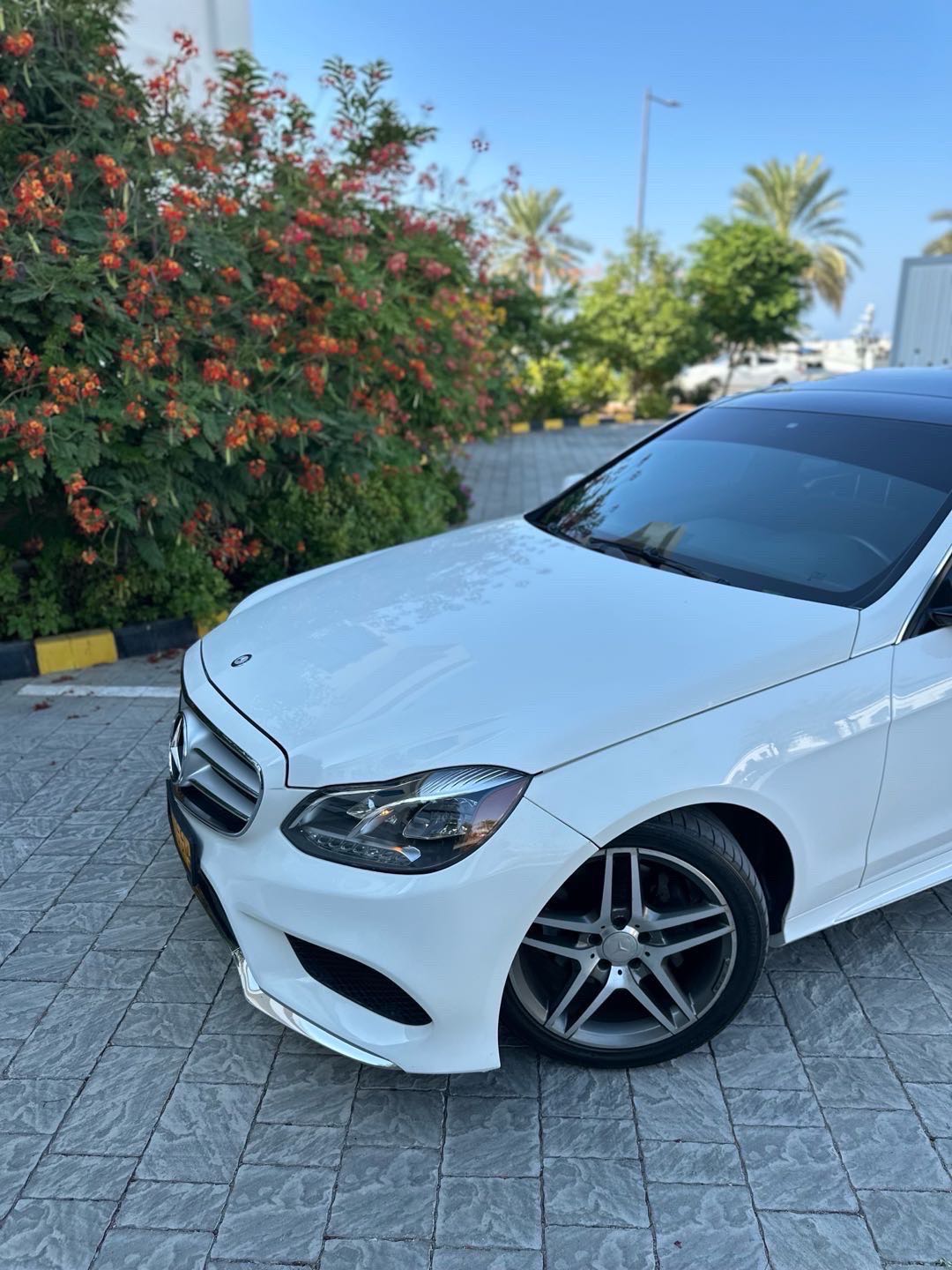 Car Image 2014 MERCEDES E Class 350