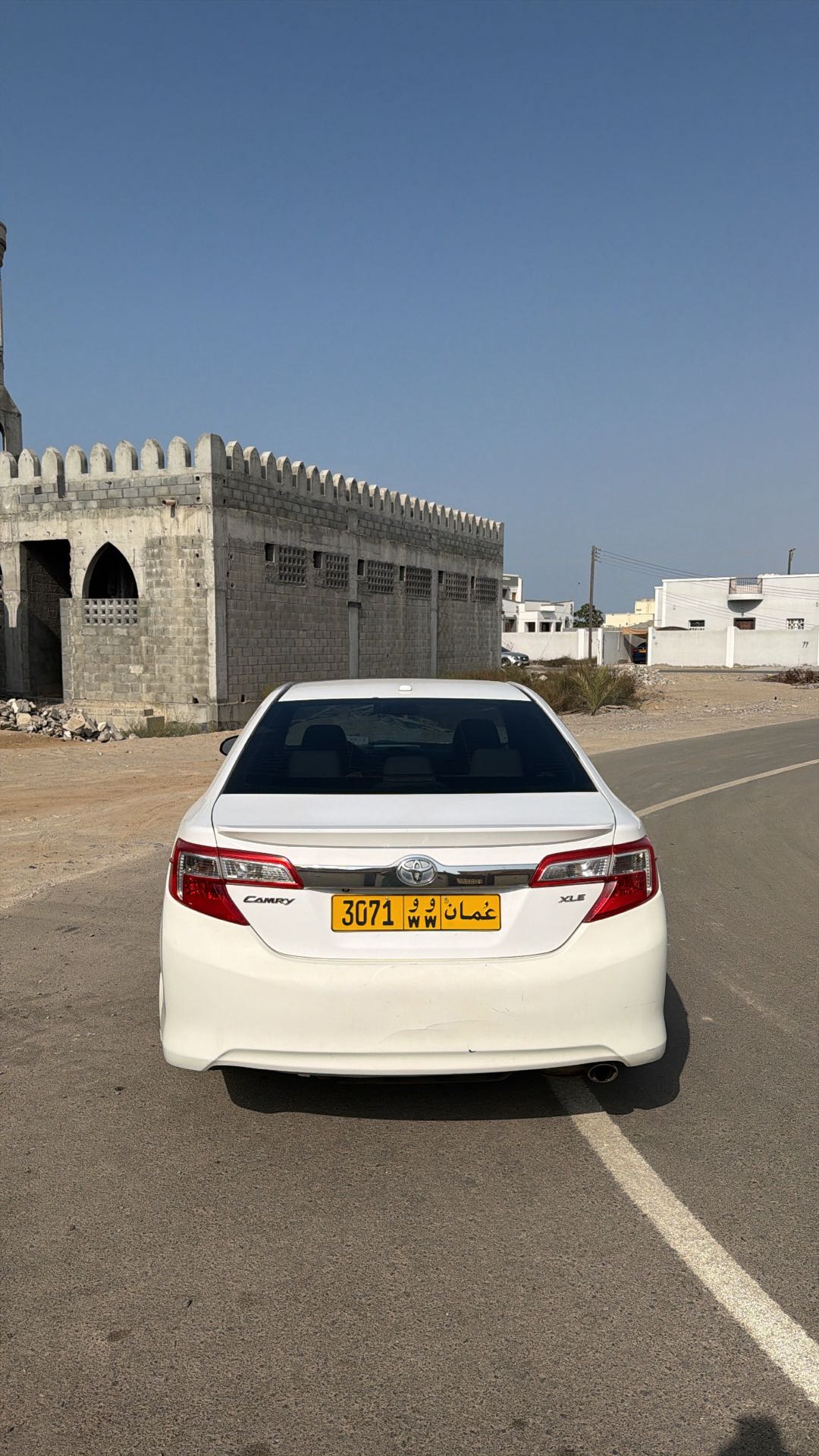 Car Image 2012 TOYOTA CAMRY XLE