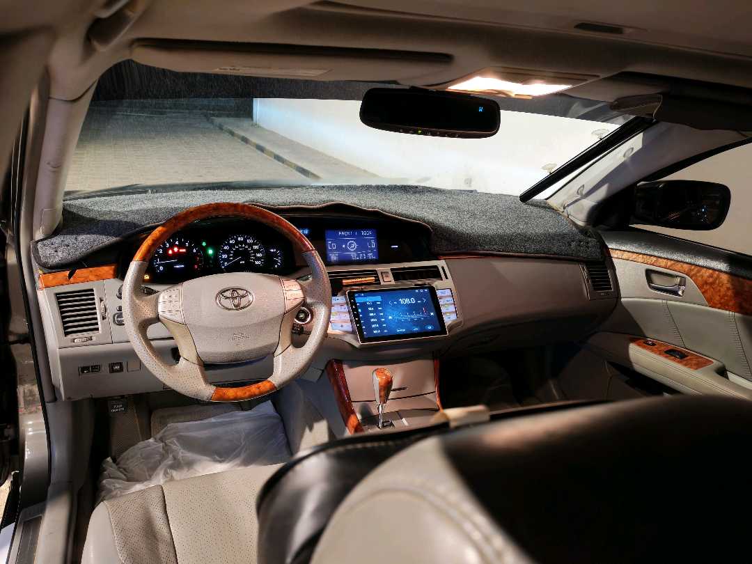 Car Image 2006 TOYOTA AVALON XL