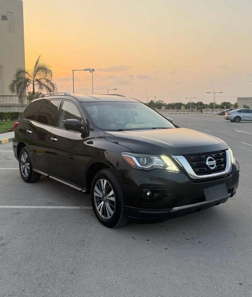 Car Image 2018 NISSAN PATHFINDER SL