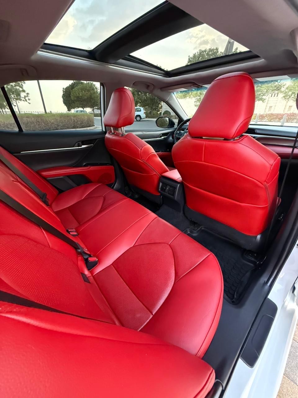 Car Image 2020 TOYOTA CAMRY XSE
