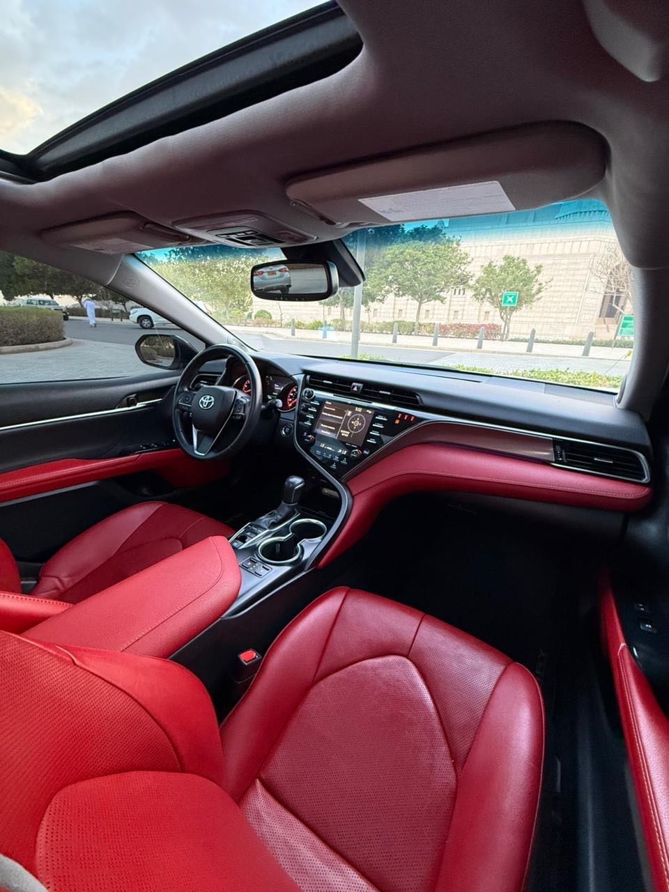 Car Image 2020 TOYOTA CAMRY XSE