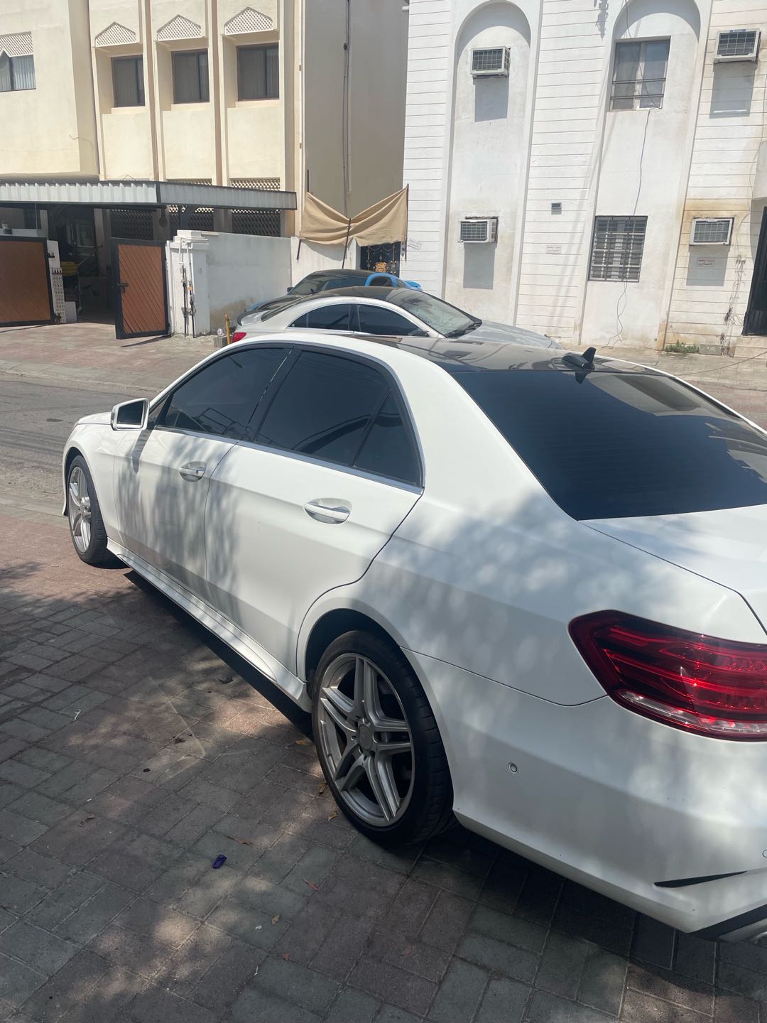 Car Image 2014 MERCEDES E Class 300