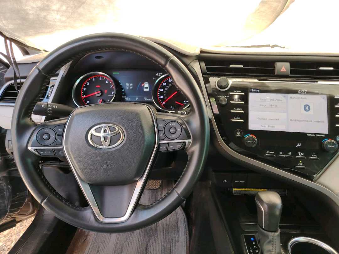 Car Image 2020 TOYOTA CAMRY XSE