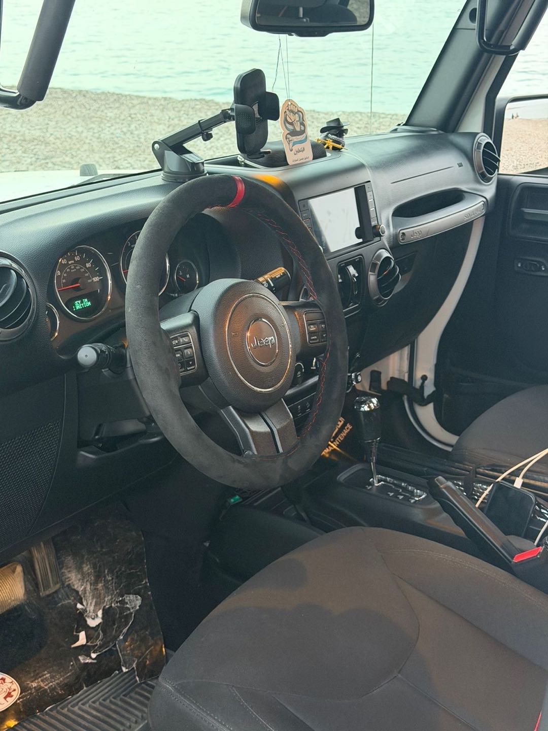 Car Image 2017 JEEP WRANGLER Unlimited