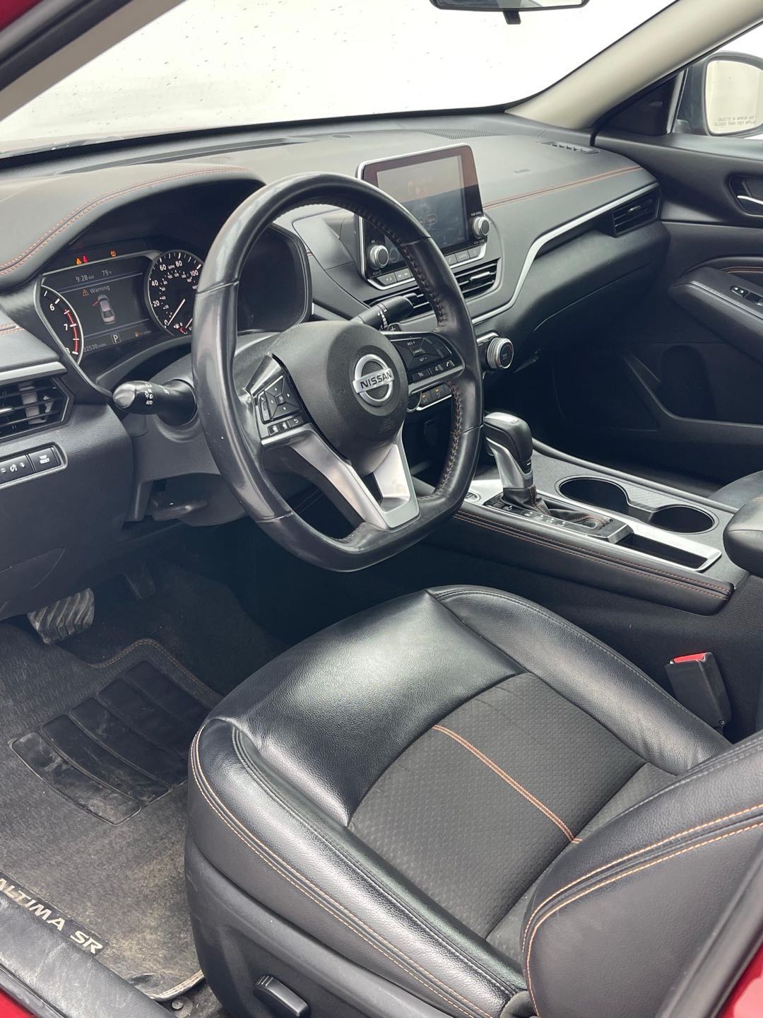 Car Image 2021 NISSAN ALTIMA SR