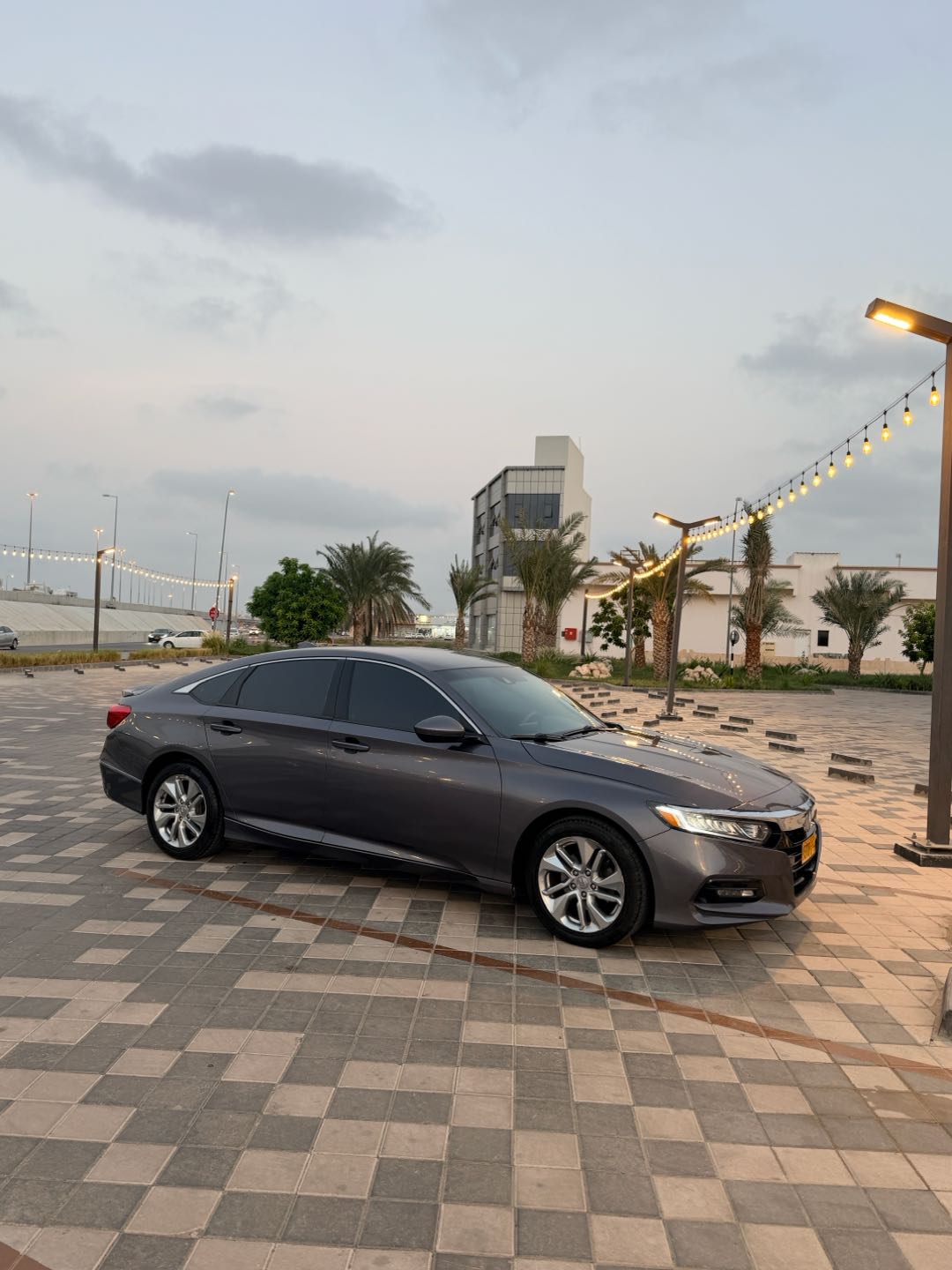 Car Image 2019 HONDA ACCORD LX