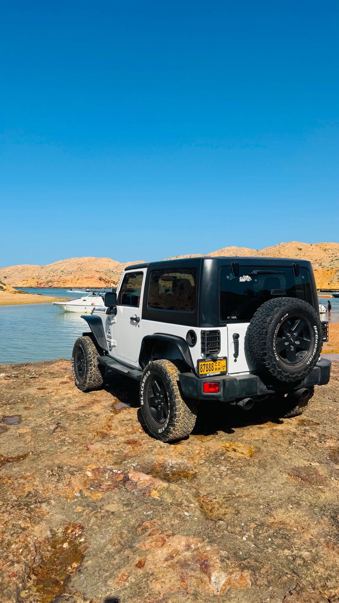 Car Image 2014 JEEP WRANGLER Sport