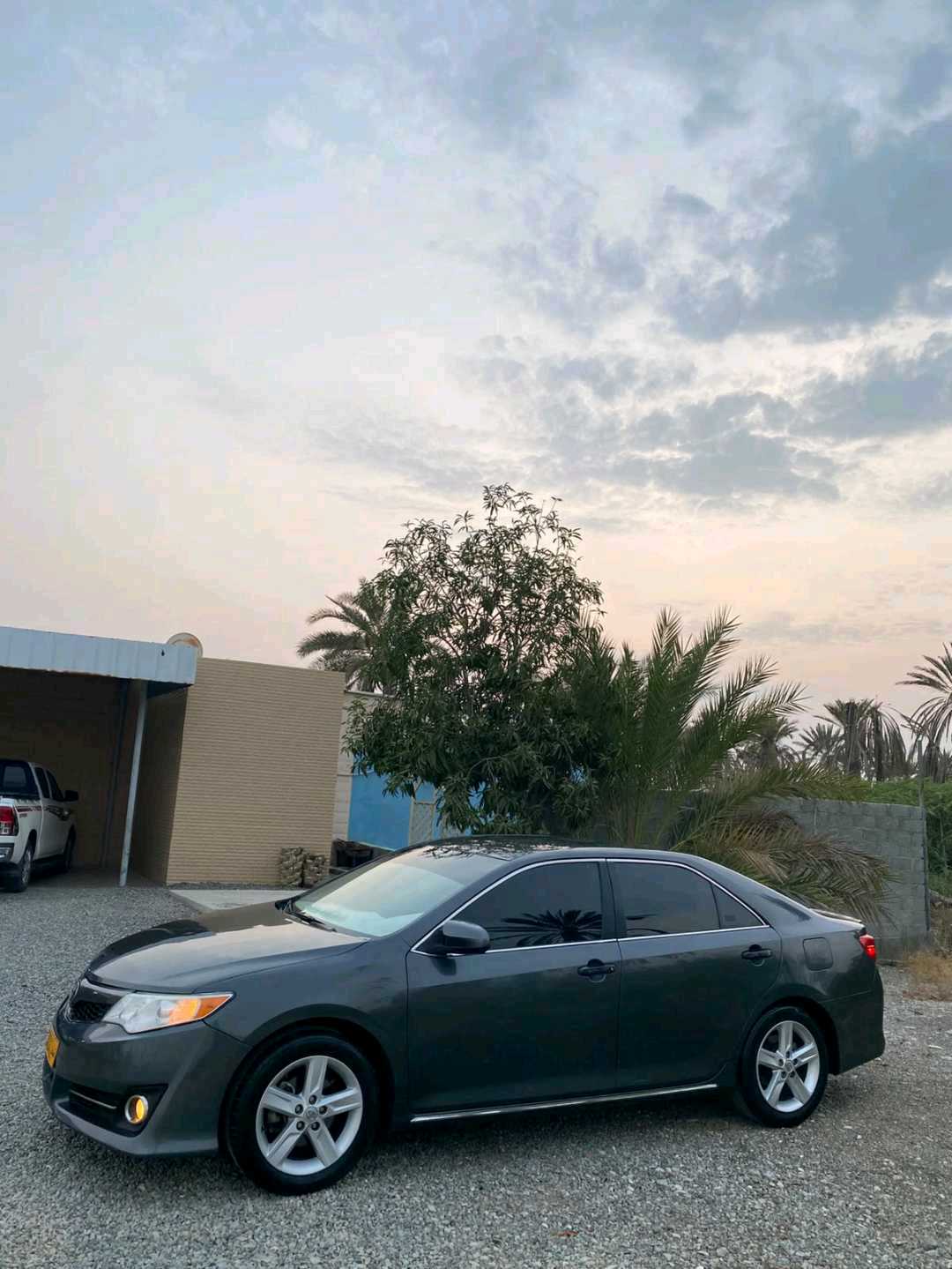 Car Image 2012 TOYOTA CAMRY LE