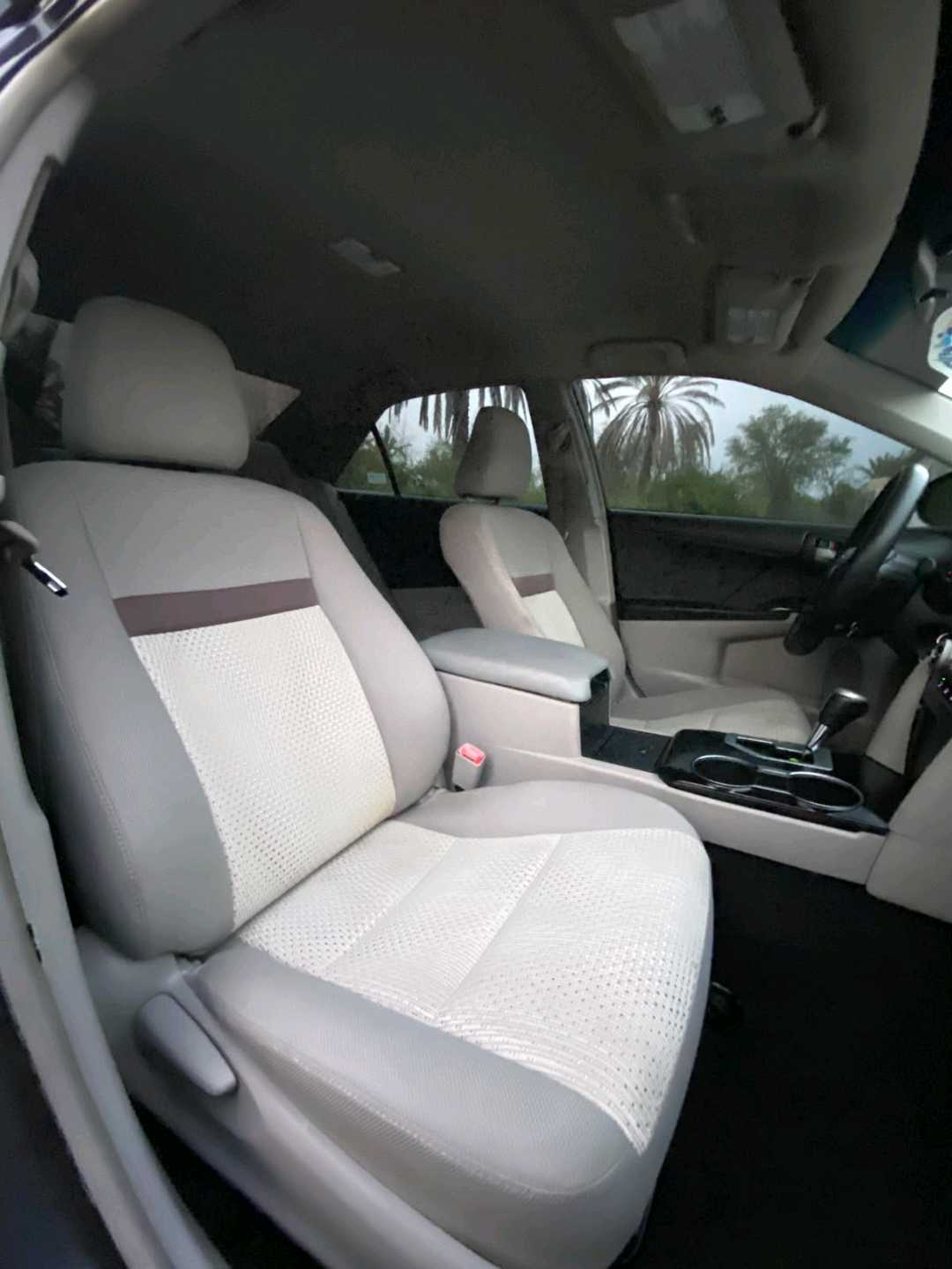 Car Image 2012 TOYOTA CAMRY LE