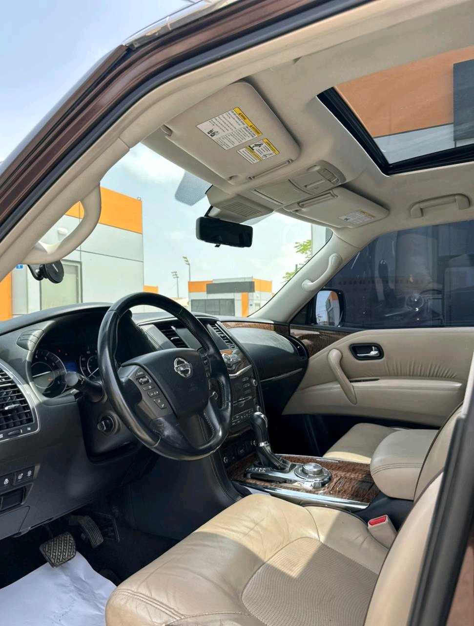 Car Image 2019 NISSAN ARMADA 