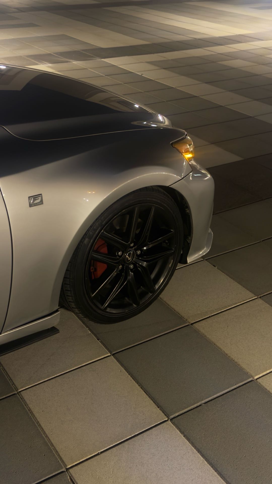 Car Image 2016 LEXUS IS 200