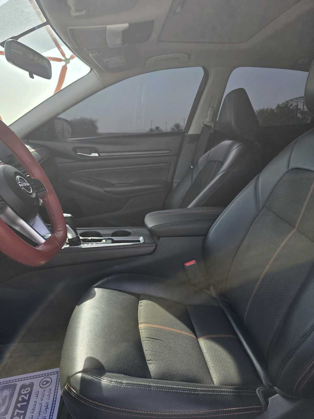 Car Image 2019 NISSAN ALTIMA SR