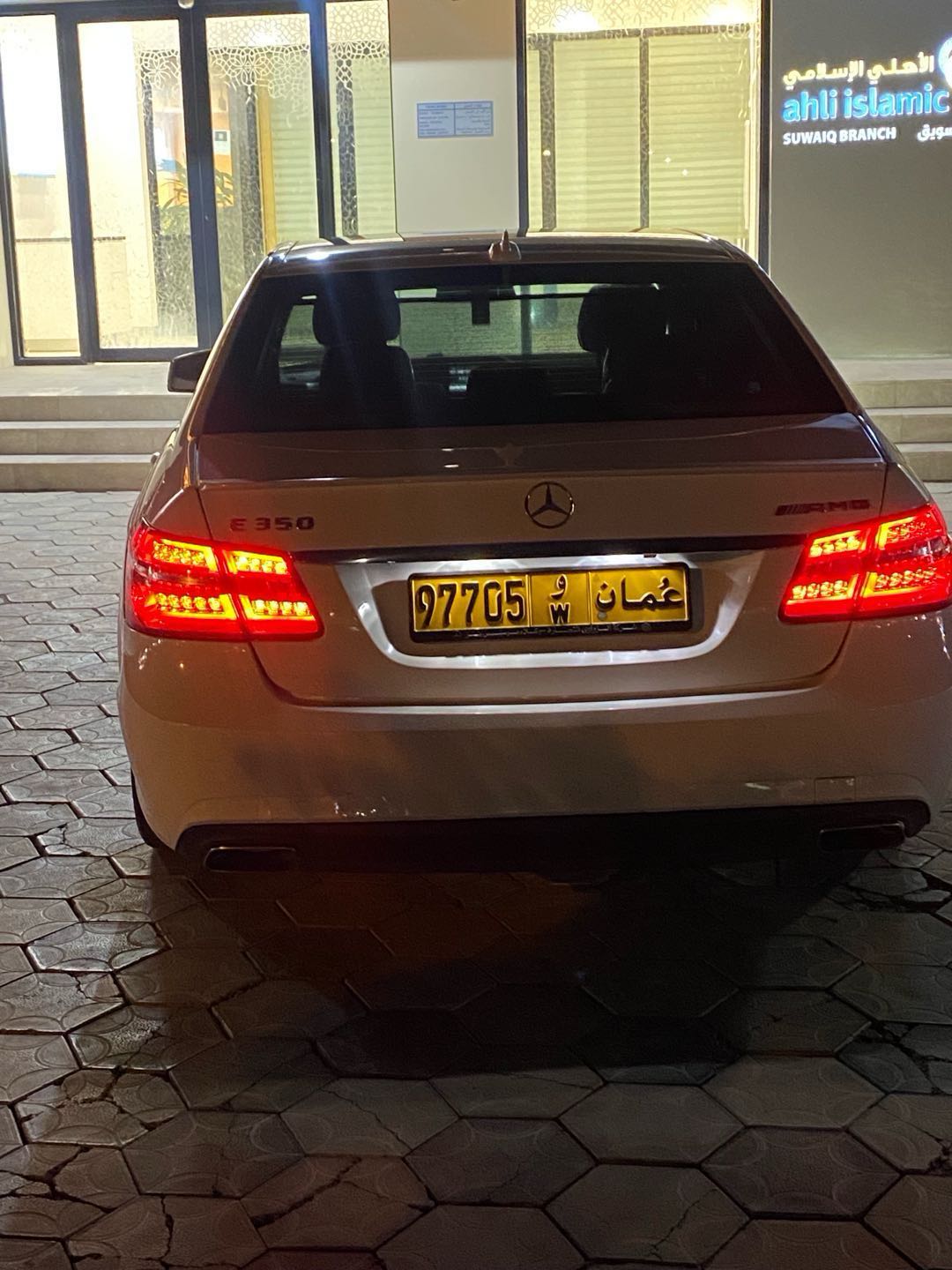 Car Image 2013 MERCEDES E Class 350
