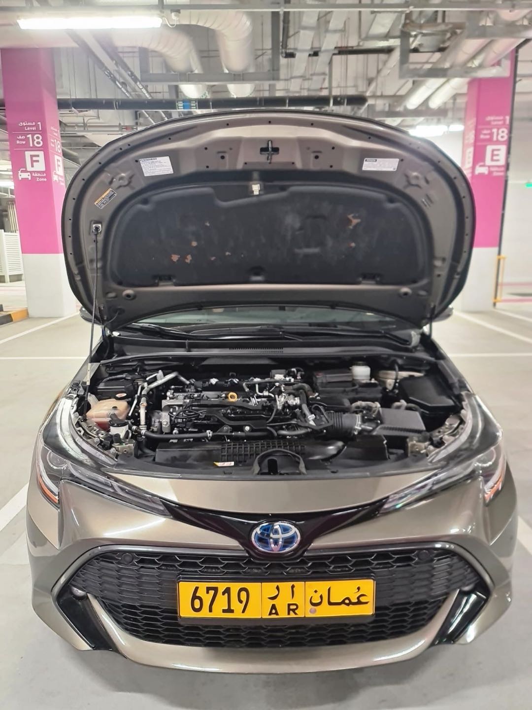 Car Image 2019 TOYOTA COROLLA XSE