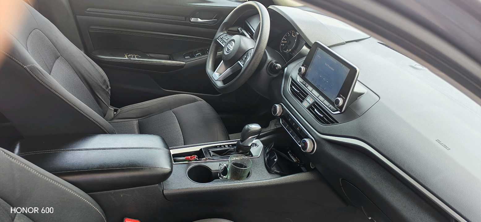 Car Image 2020 NISSAN ALTIMA S