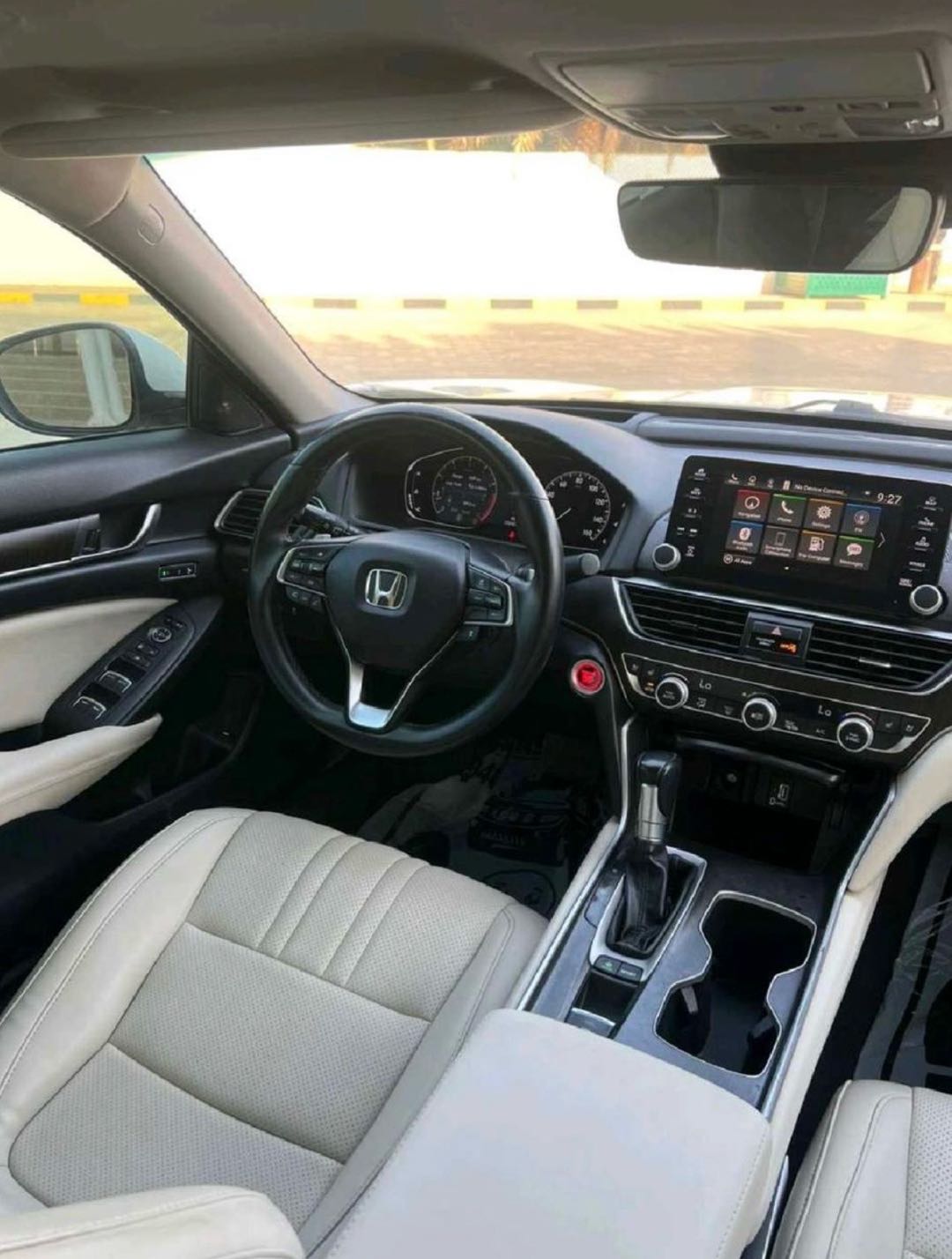 Car Image 2018 HONDA ACCORD TOURING