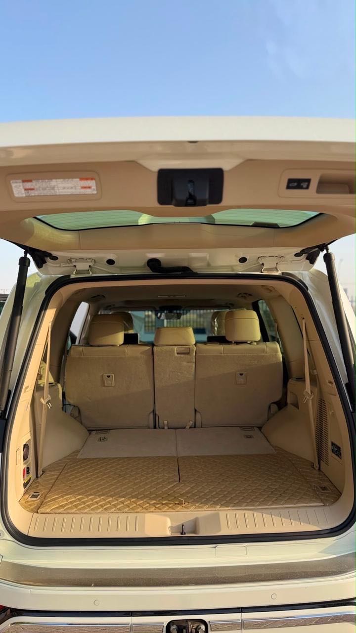 Car Image 2023 TOYOTA LAND CRUISER GX.R