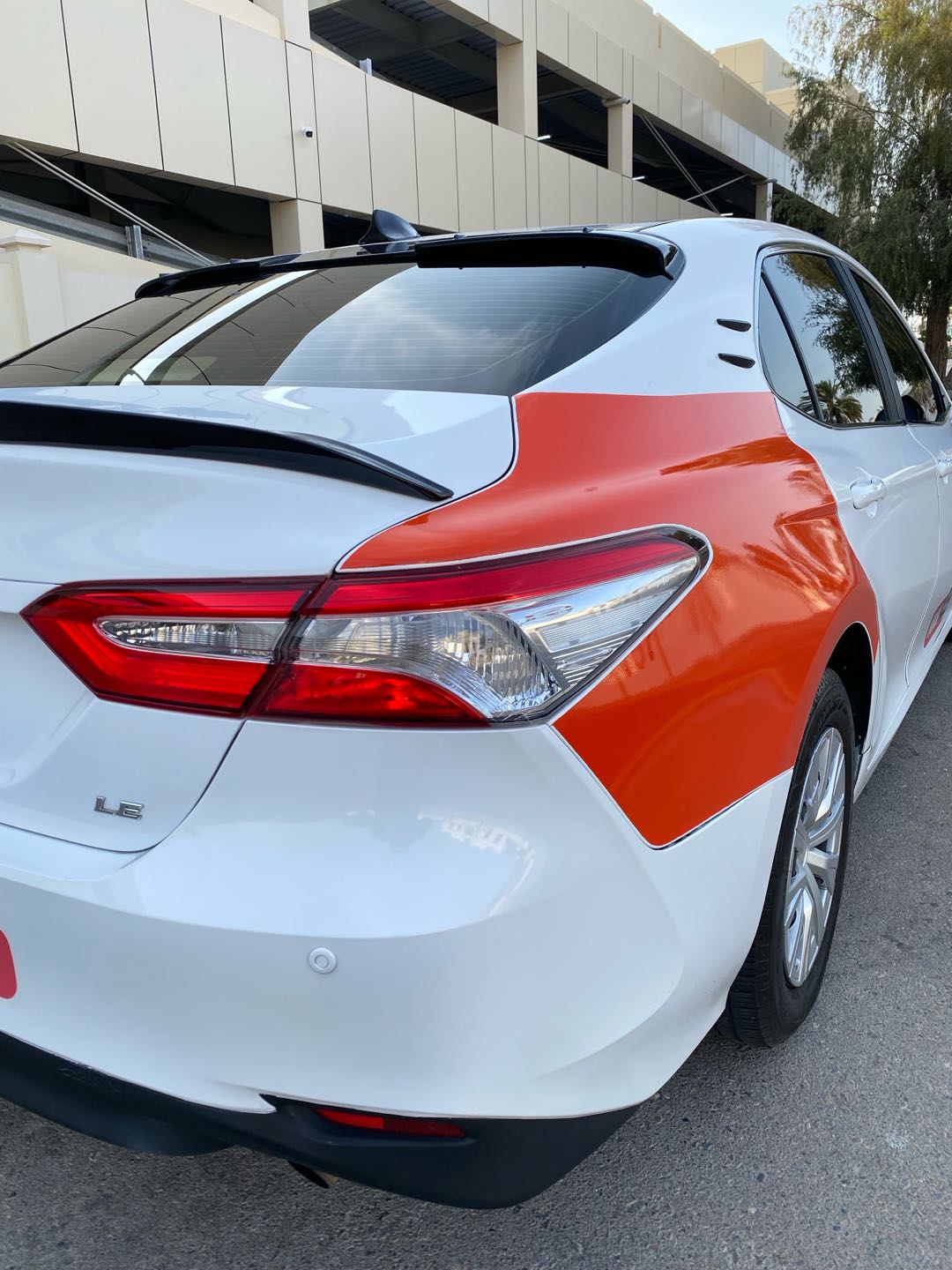 Car Image 2019 TOYOTA CAMRY LE