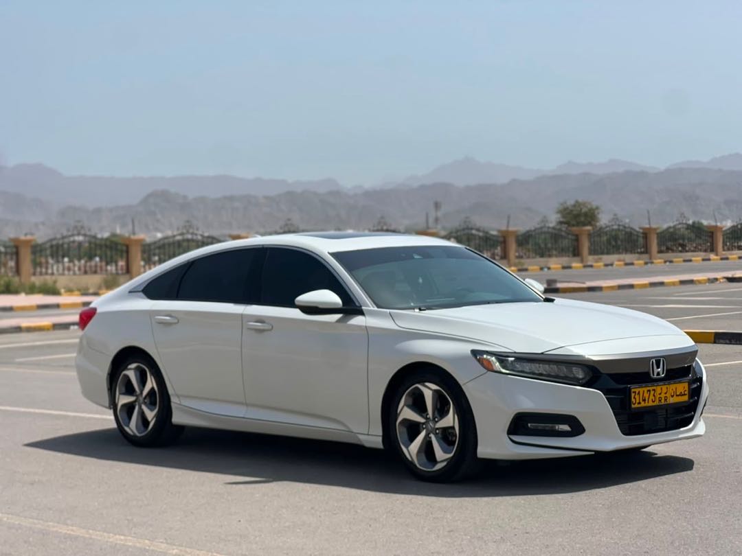 Car Image 2019 HONDA ACCORD SPORT