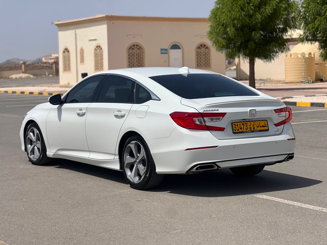Car Image 2019 HONDA ACCORD SPORT