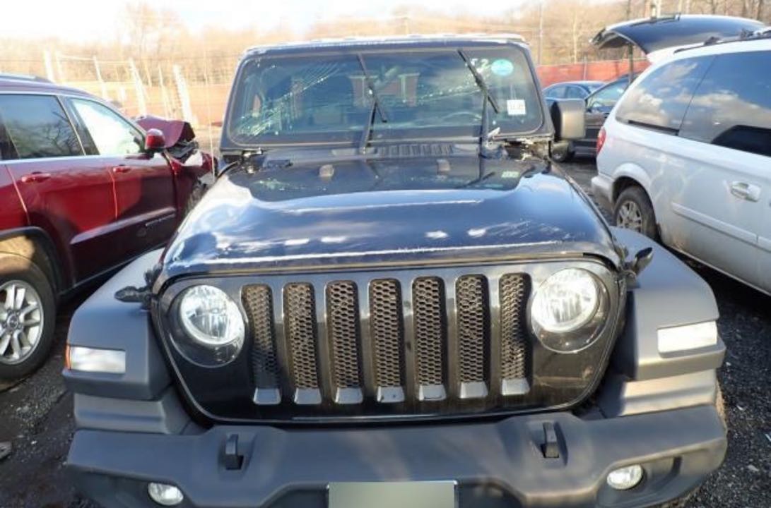 Car Image 2018 JEEP WRANGLER Unlimited